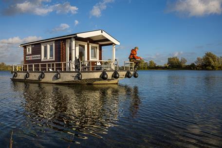 Fishing in Holland-map: Accommodations and fishing guides