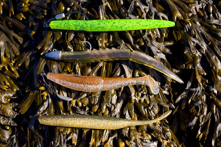 Lichte softbaits zijn goed voor de zeebaars